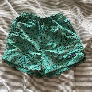 Patagonia kids nylon shorts 4T